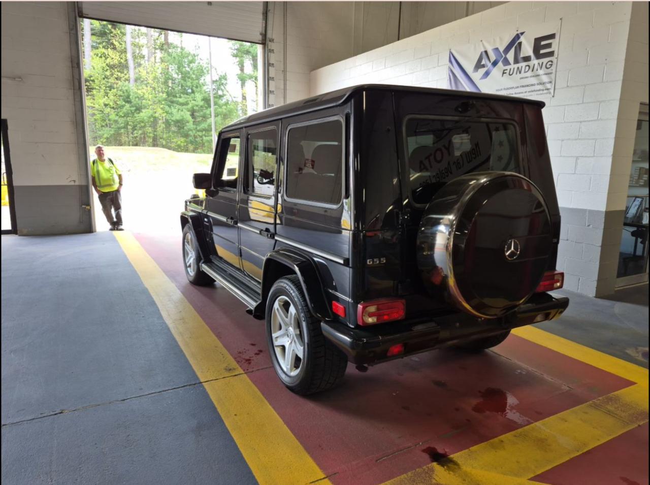 Mercedes-Benz G-Class 4MATIC 4dr G 55 AMG 2011