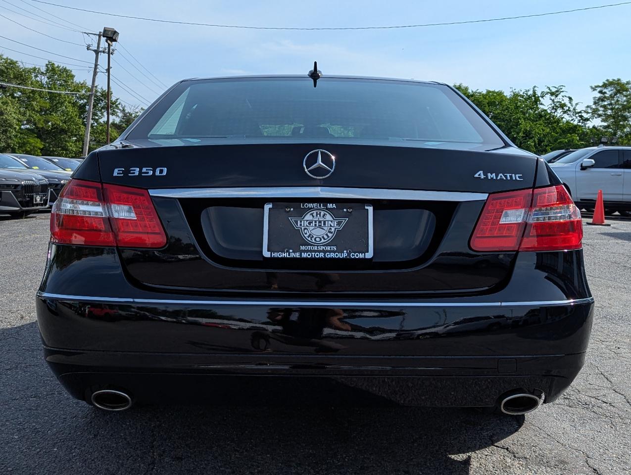 Mercedes-Benz E-Class 4dr Sdn E 350 Sport 4MATIC 2010