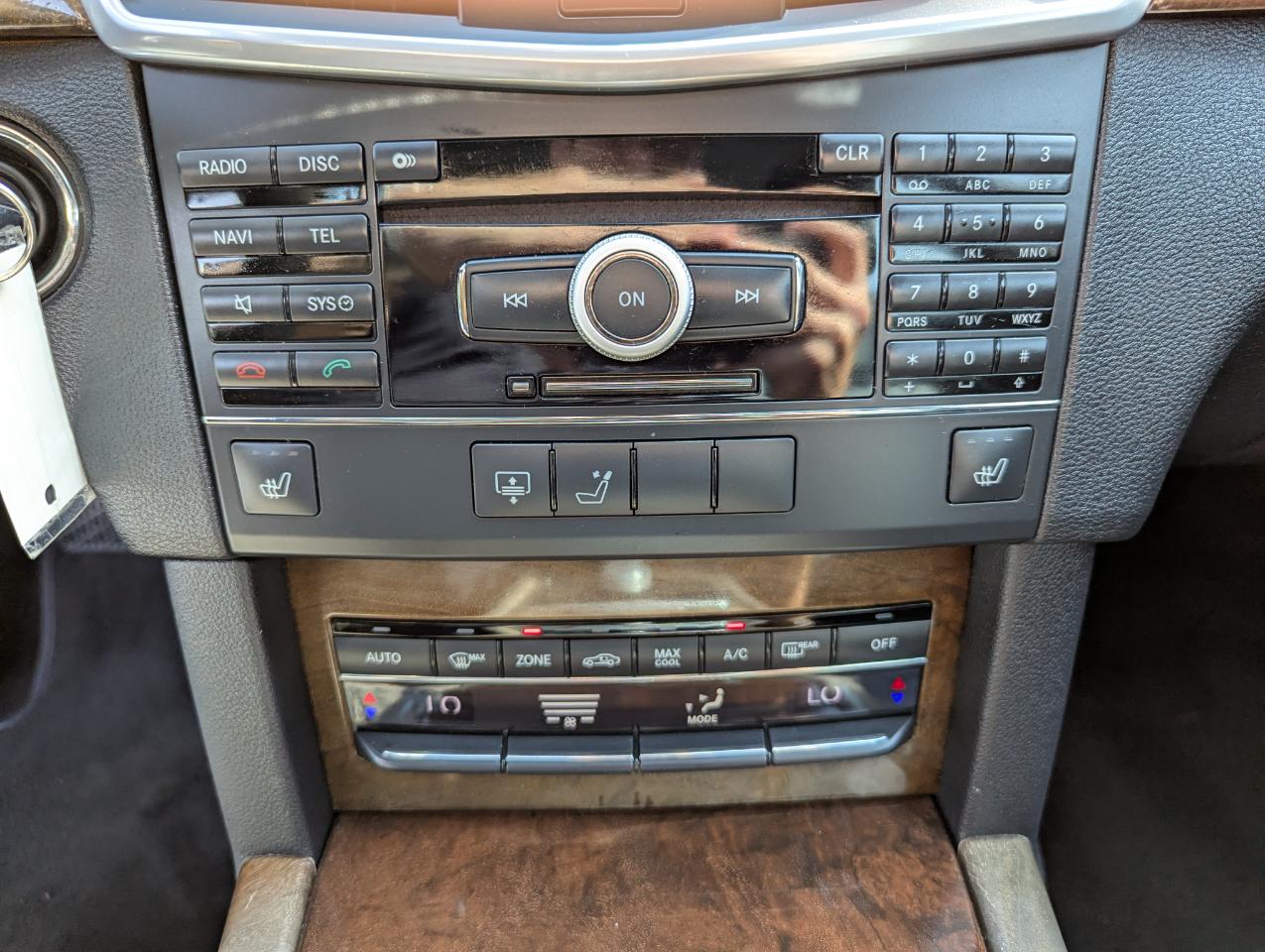 Mercedes-Benz E-Class 4dr Sdn E 350 Sport 4MATIC 2010