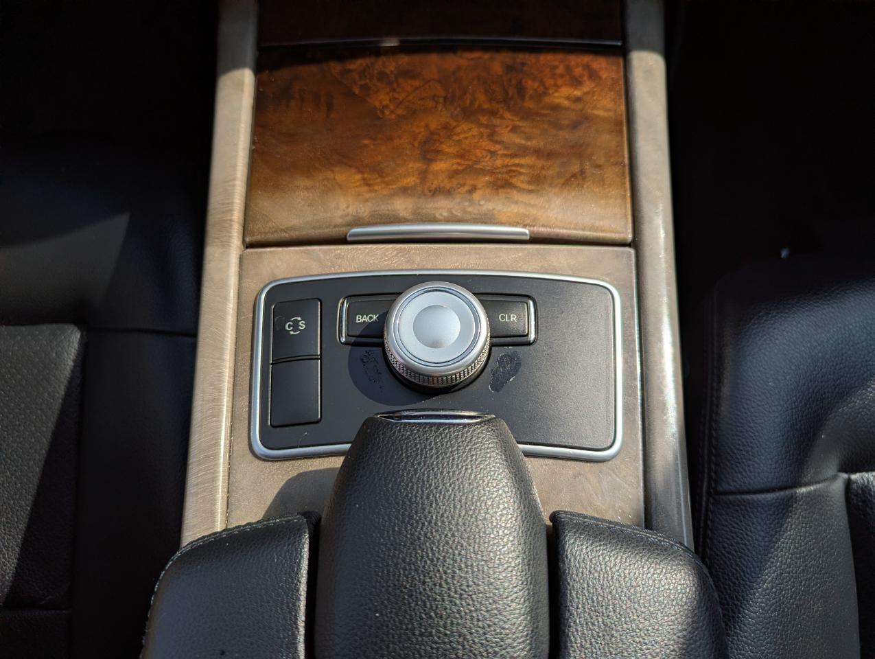 Mercedes-Benz E-Class 4dr Sdn E 350 Sport 4MATIC 2010