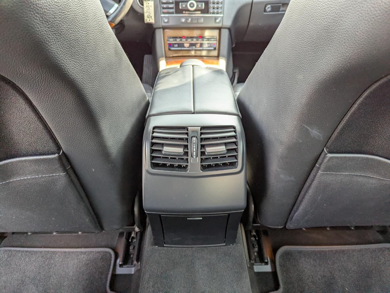 Mercedes-Benz E-Class 4dr Sdn E 350 Sport 4MATIC 2010