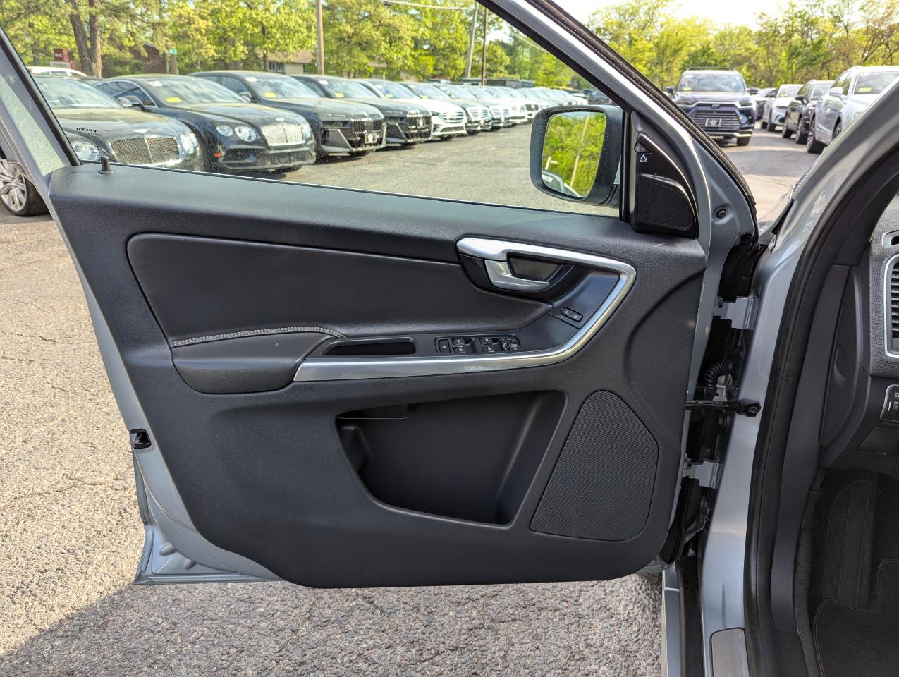 Volvo XC60 AWD 4dr 3.0L 2014