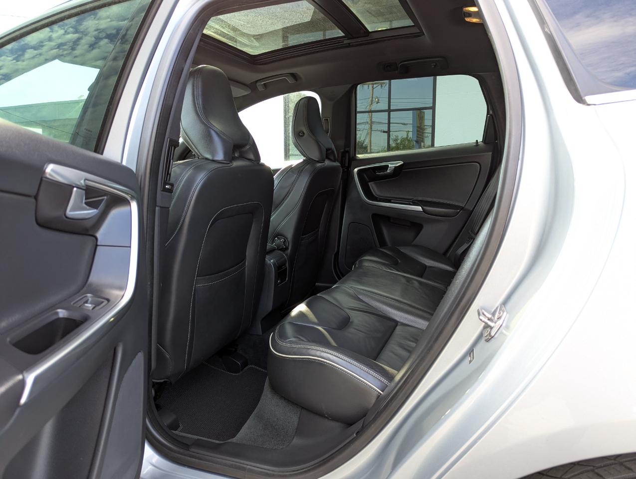 Volvo XC60 AWD 4dr 3.0L 2014
