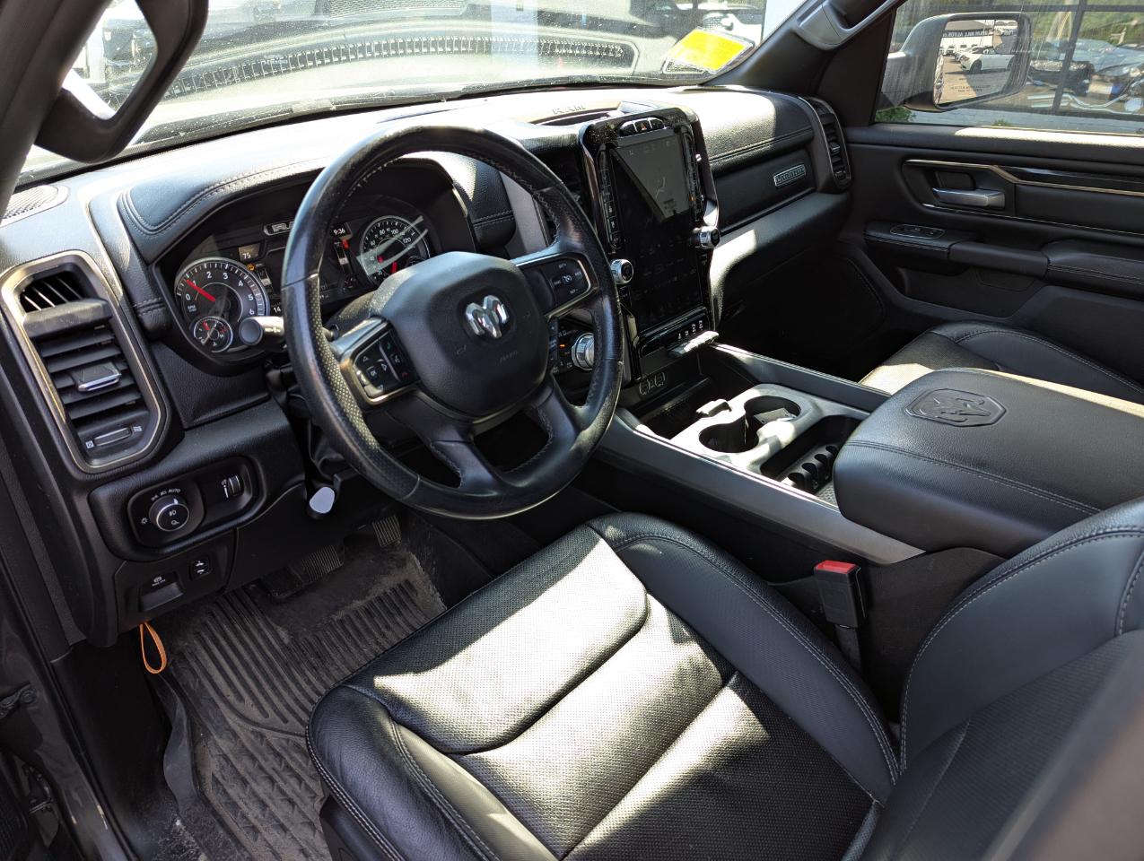 RAM 1500 Sport 4x4 Crew Cab 5'7" Box 2022