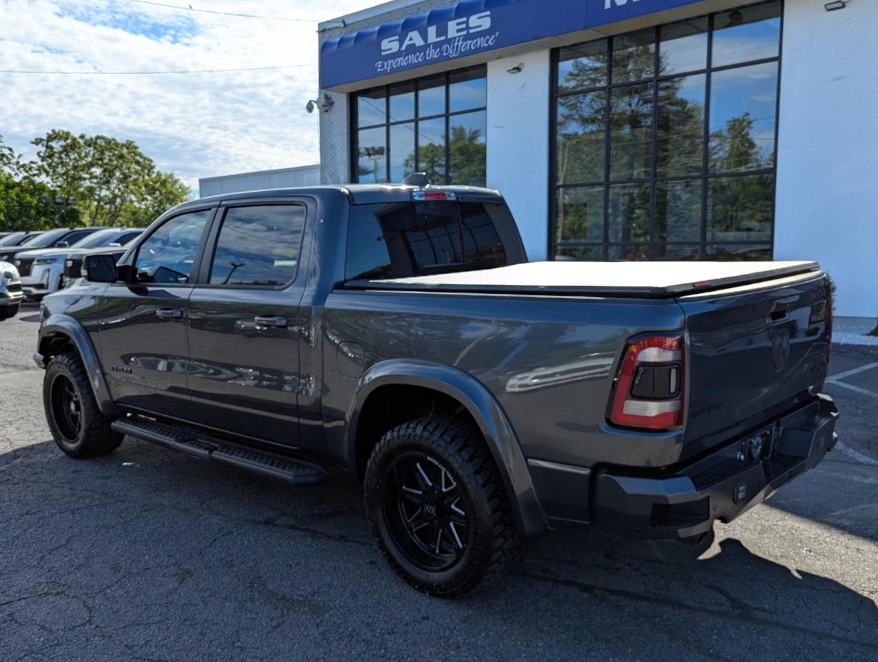 RAM 1500 Sport 4x4 Crew Cab 5'7" Box 2022