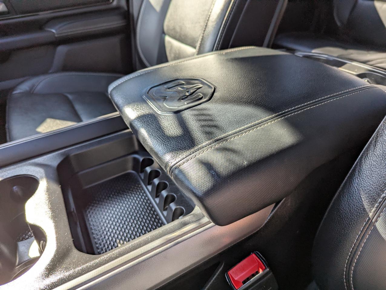 RAM 1500 Sport 4x4 Crew Cab 5'7" Box 2022