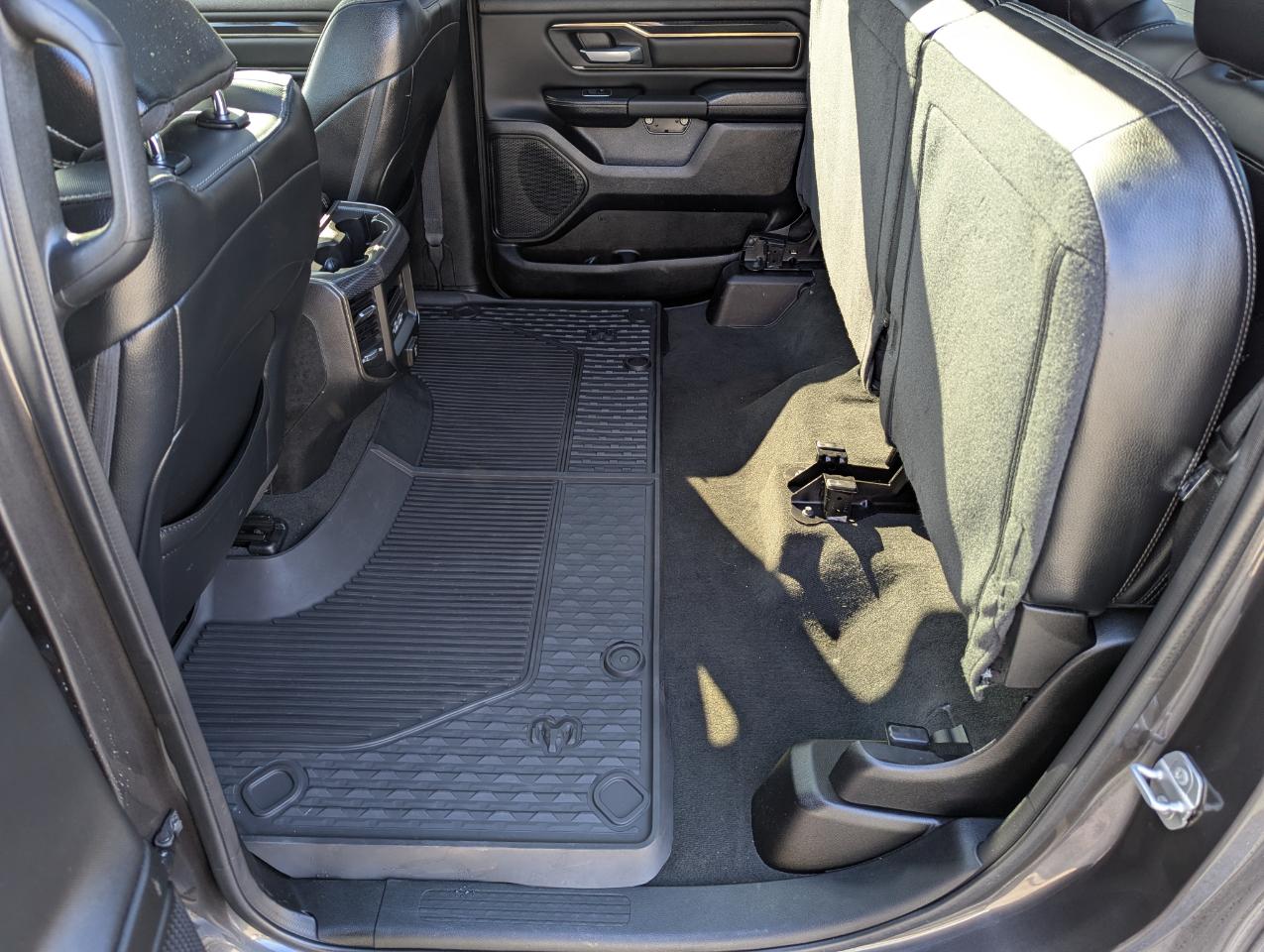 RAM 1500 Sport 4x4 Crew Cab 5'7" Box 2022