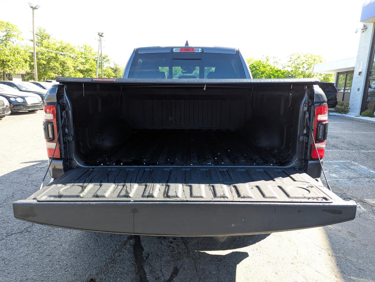 RAM 1500 Sport 4x4 Crew Cab 5'7" Box 2022