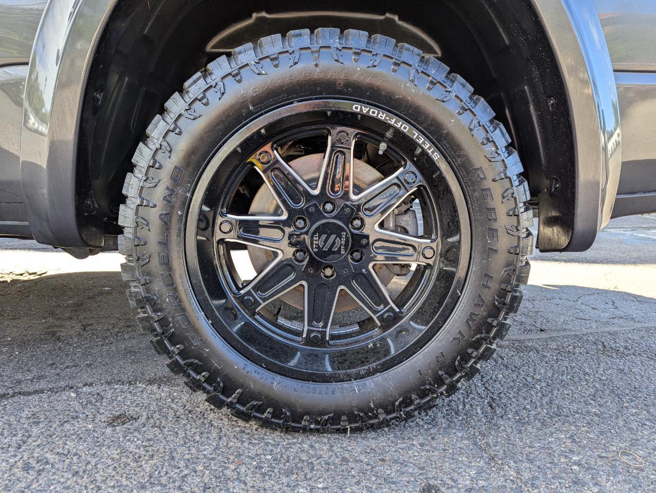 RAM 1500 Sport 4x4 Crew Cab 5'7" Box 2022