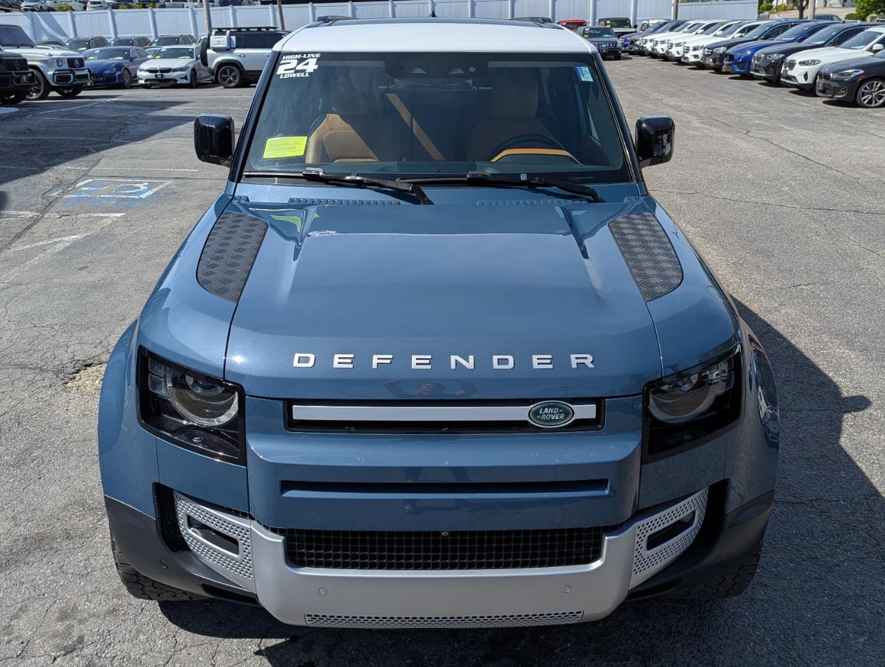 Land Rover Defender 90 P300 S 2024
