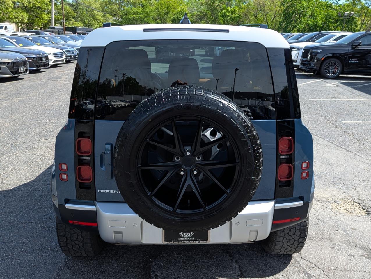 Land Rover Defender 90 P300 S 2024