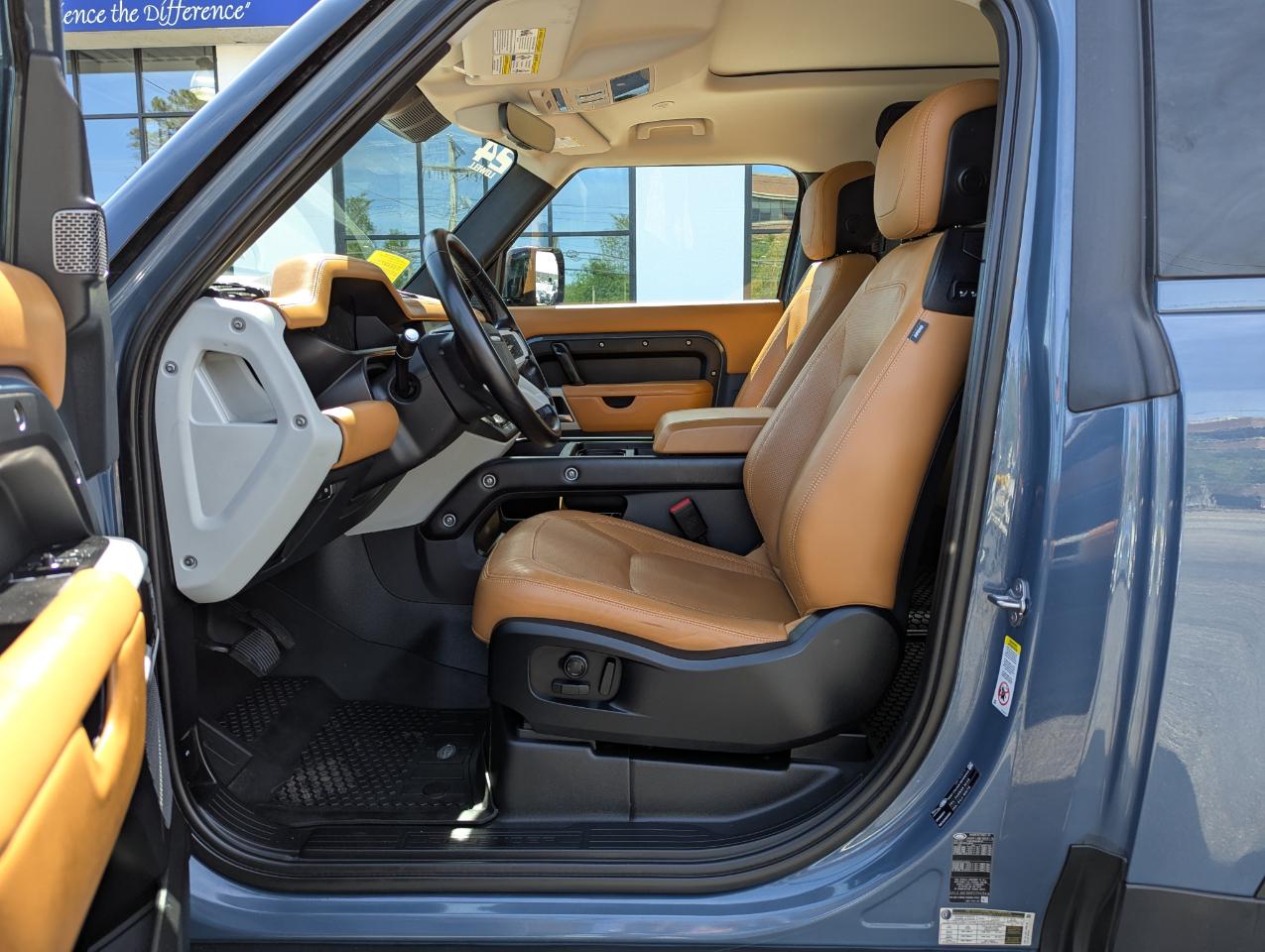 Land Rover Defender 90 P300 S 2024