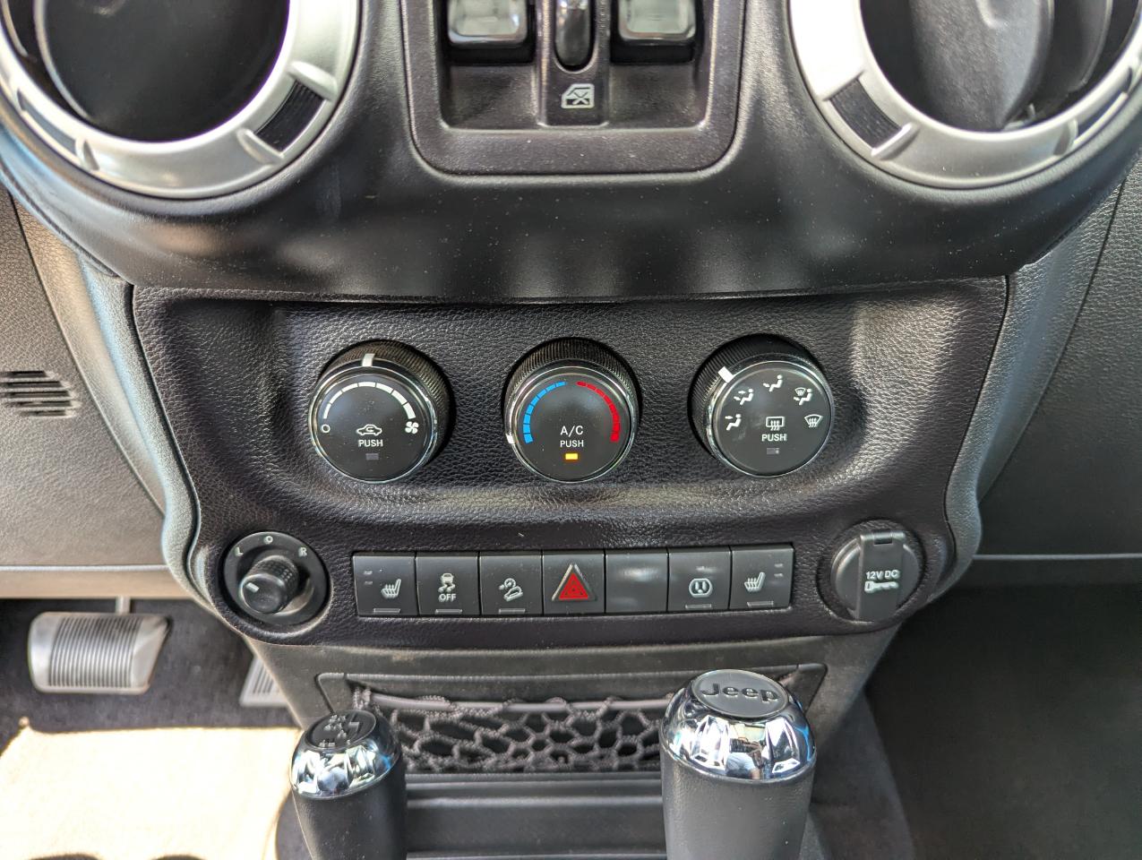 Jeep Wrangler Unlimited Chief Edition 4x4 *Ltd Avail* 2017