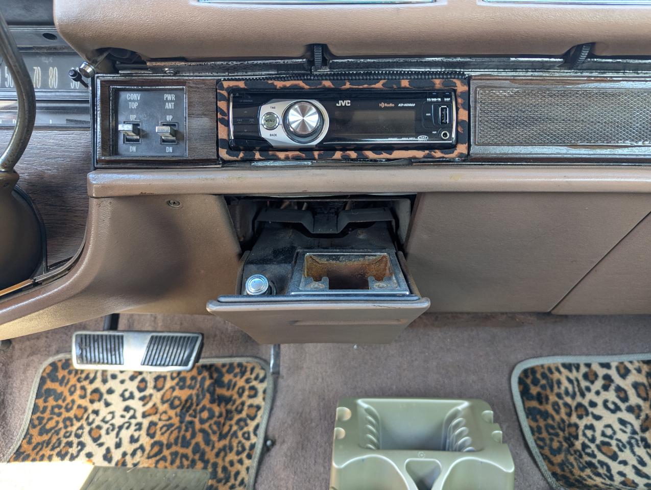 Cadillac Eldorado  1976