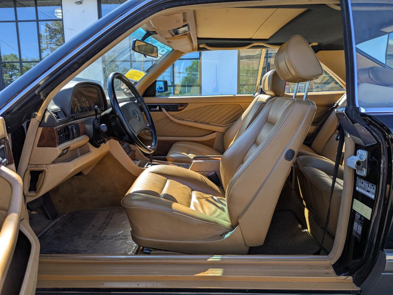 Mercedes-Benz 560 Series 2dr Coupe 560SEC 1991