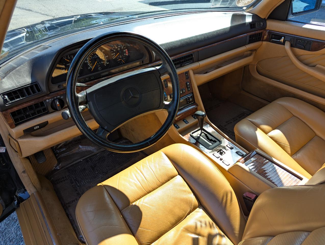 Mercedes-Benz 560 Series 2dr Coupe 560SEC 1991
