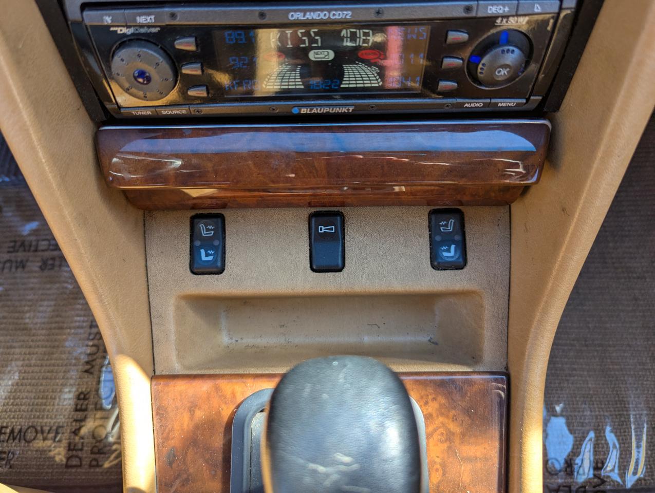 Mercedes-Benz 560 Series 2dr Coupe 560SEC 1991