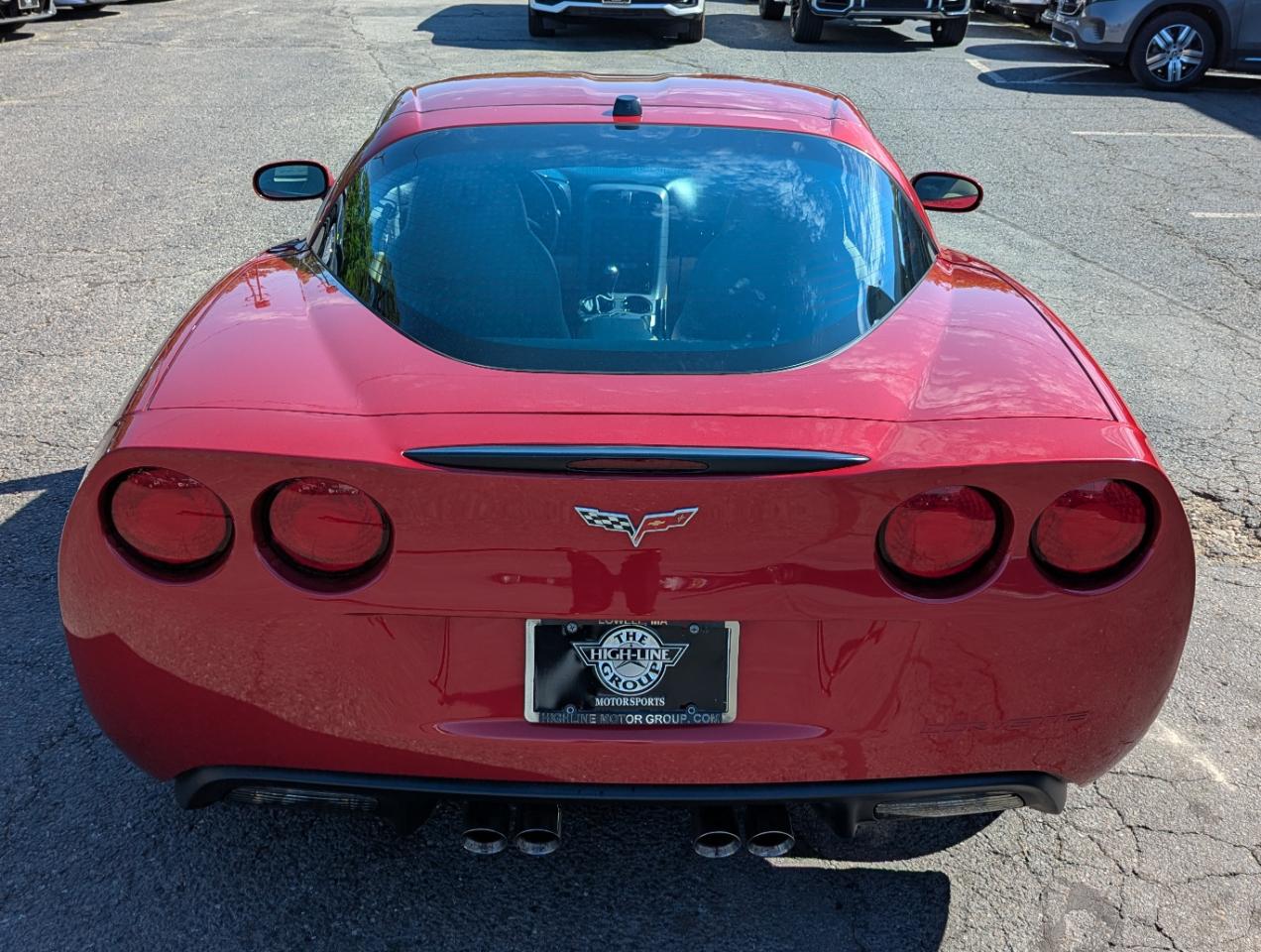 Chevrolet Corvette 2dr Cpe 2005
