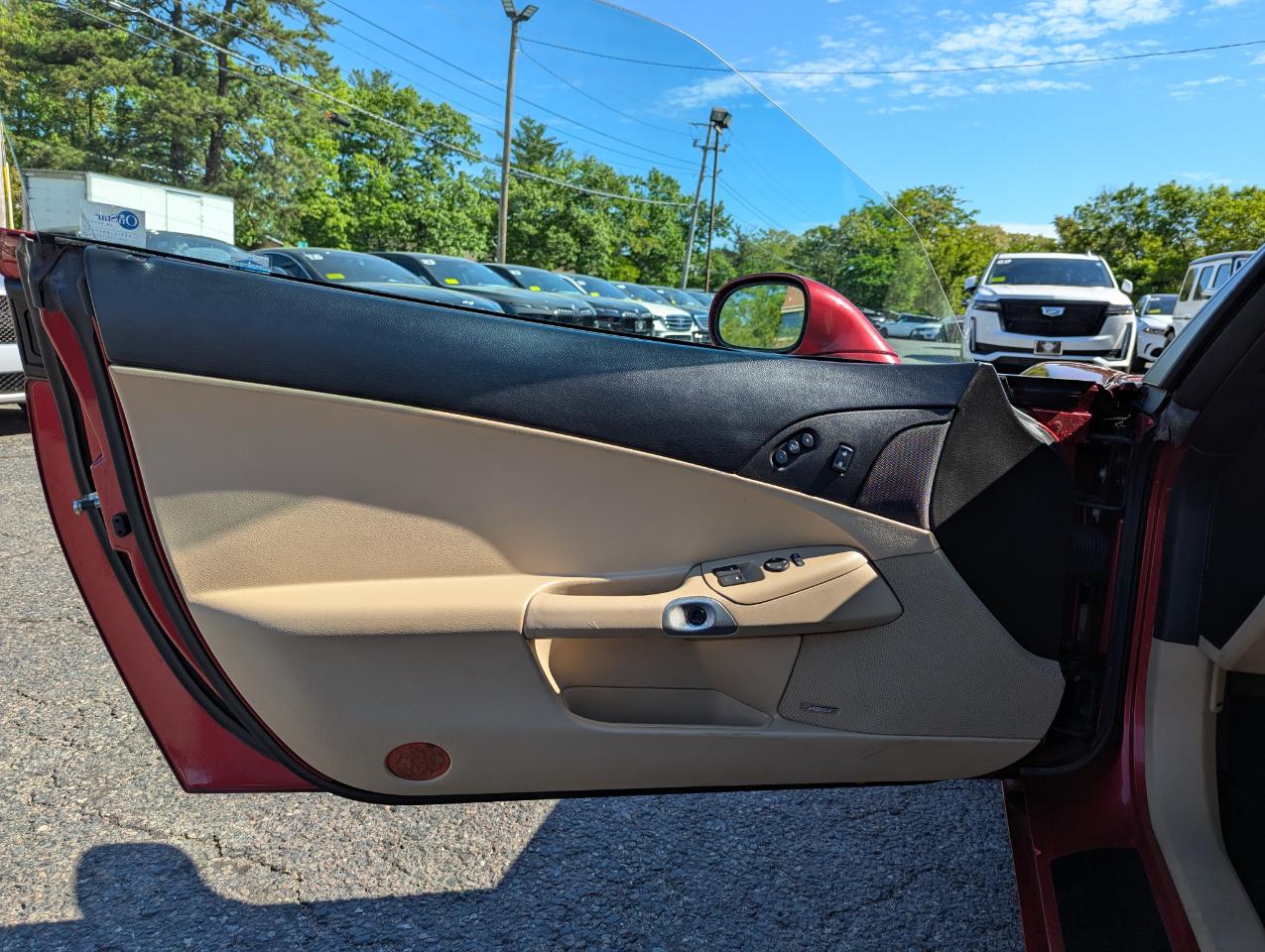 Chevrolet Corvette 2dr Cpe 2005