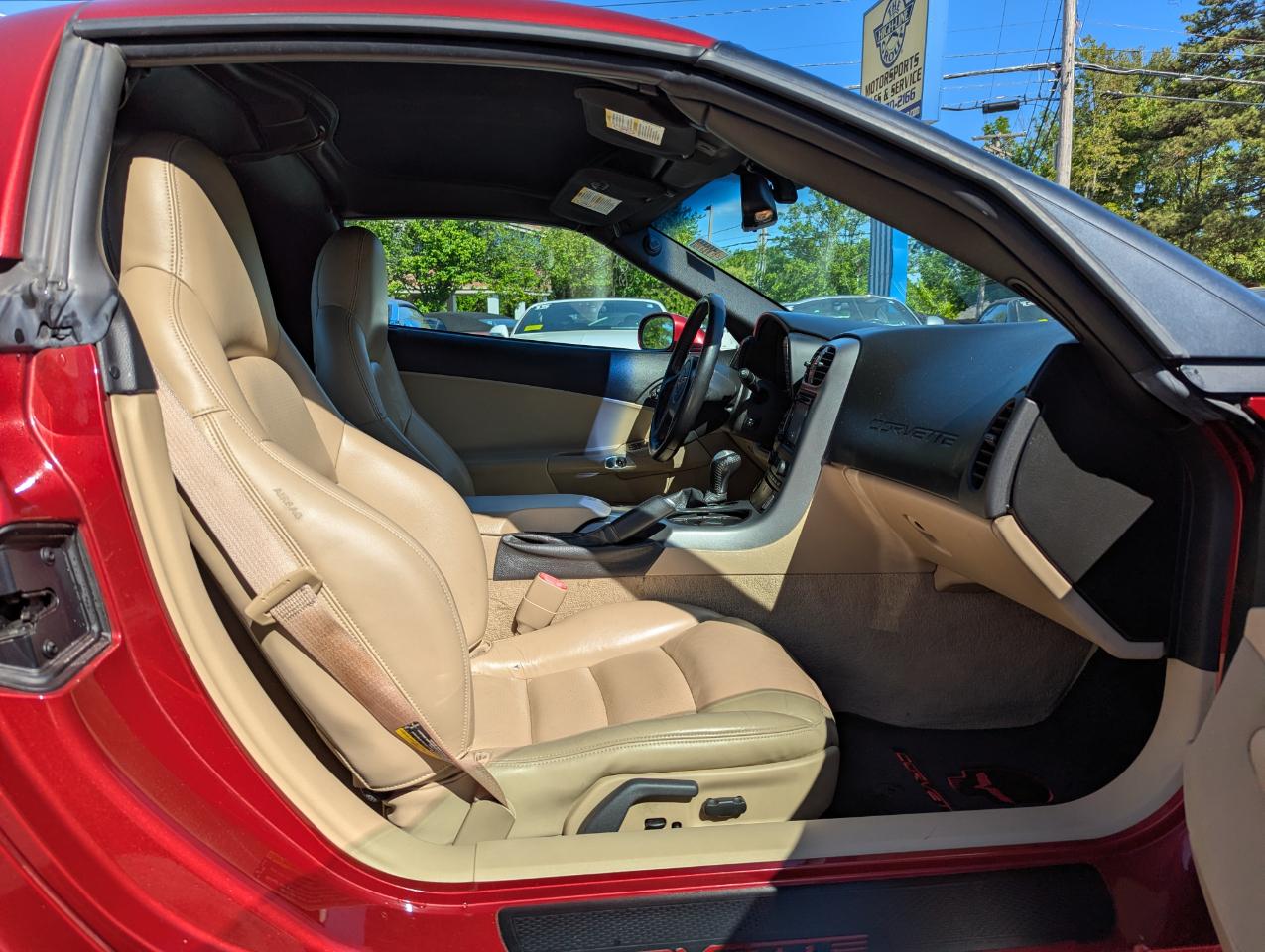 Chevrolet Corvette 2dr Cpe 2005