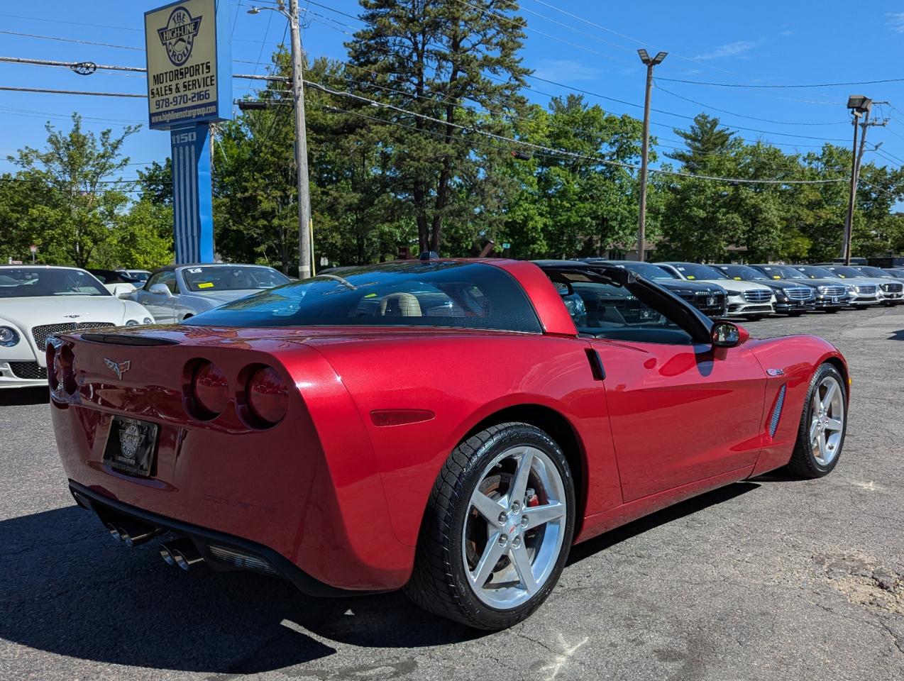 Chevrolet Corvette 2dr Cpe 2005