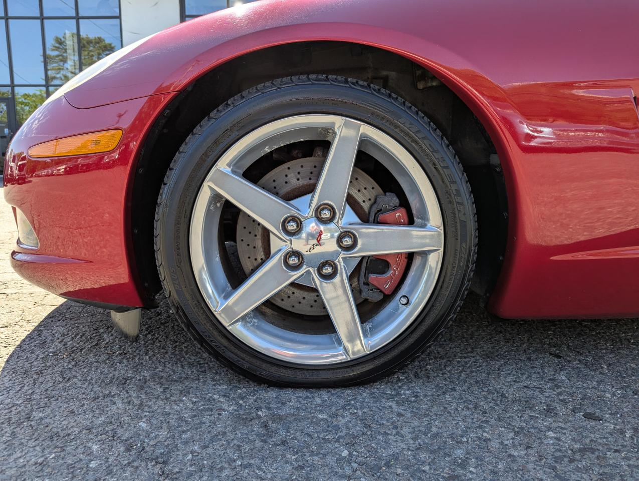 Chevrolet Corvette 2dr Cpe 2005