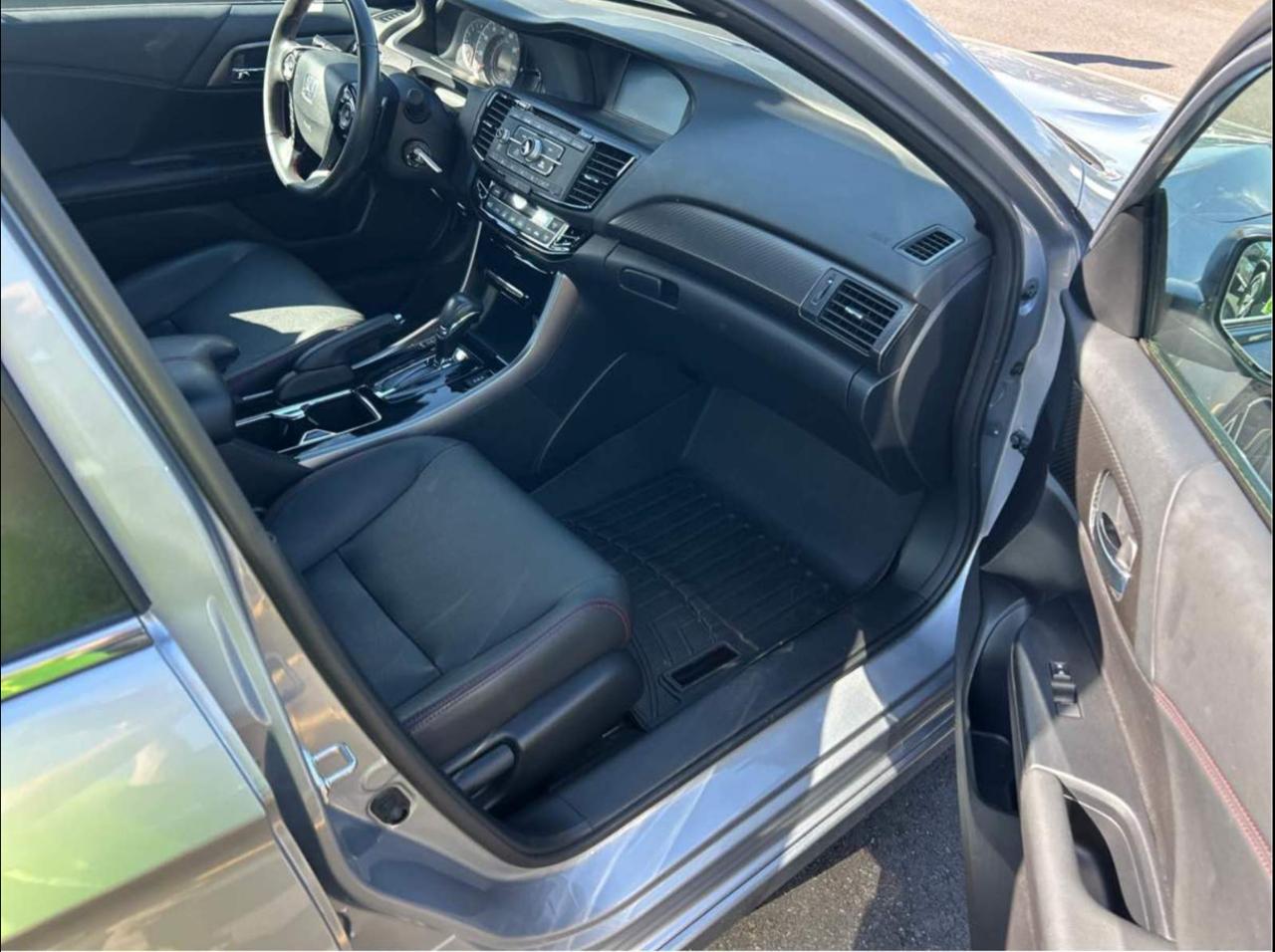 Honda Accord Sedan Sport SE CVT 2017