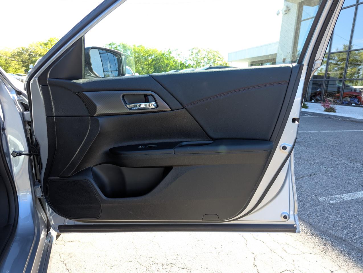 Honda Accord Sedan Sport SE CVT 2017