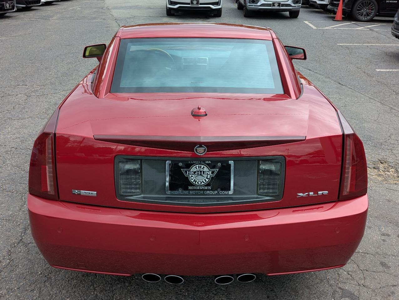 Cadillac XLR 2dr Convertible 2004