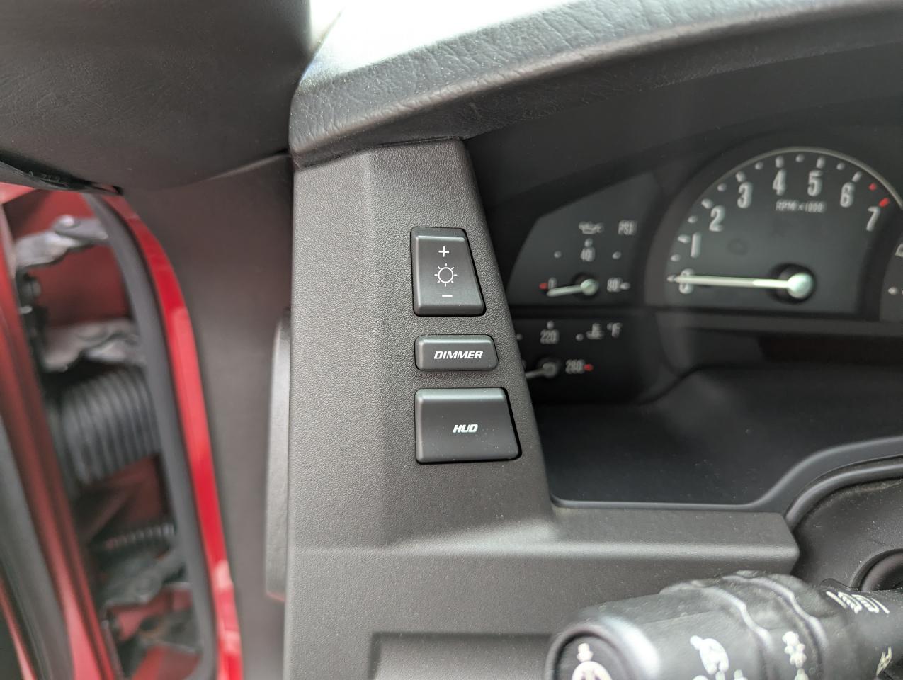 Cadillac XLR 2dr Convertible 2004