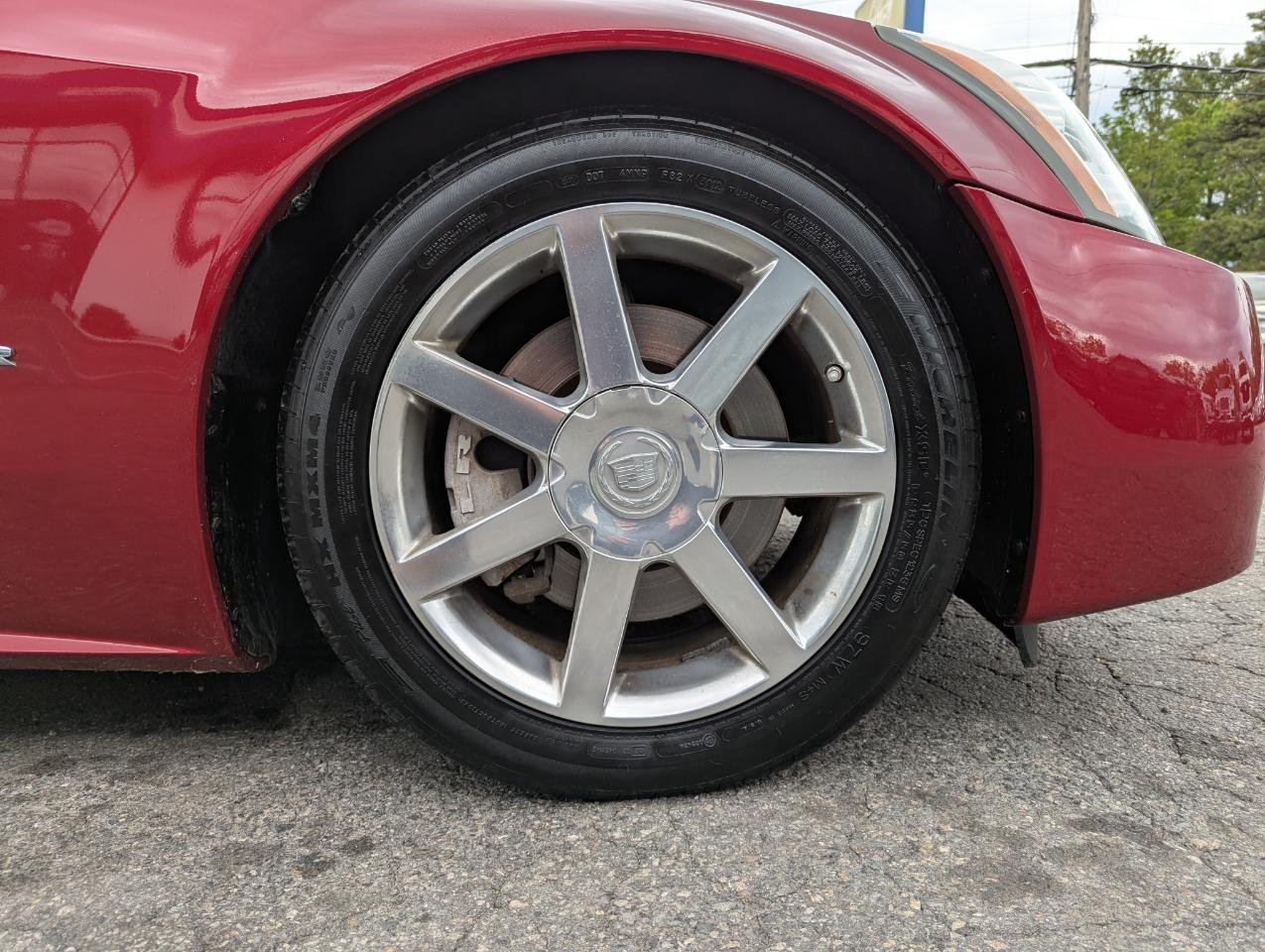 Cadillac XLR 2dr Convertible 2004