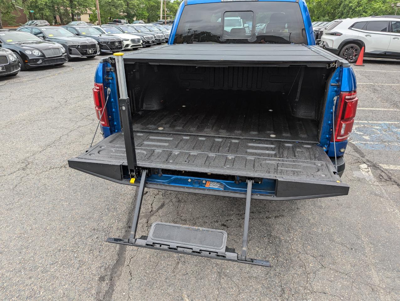 Ford F-150 Raptor 4WD SuperCrew 5.5' Box 2018