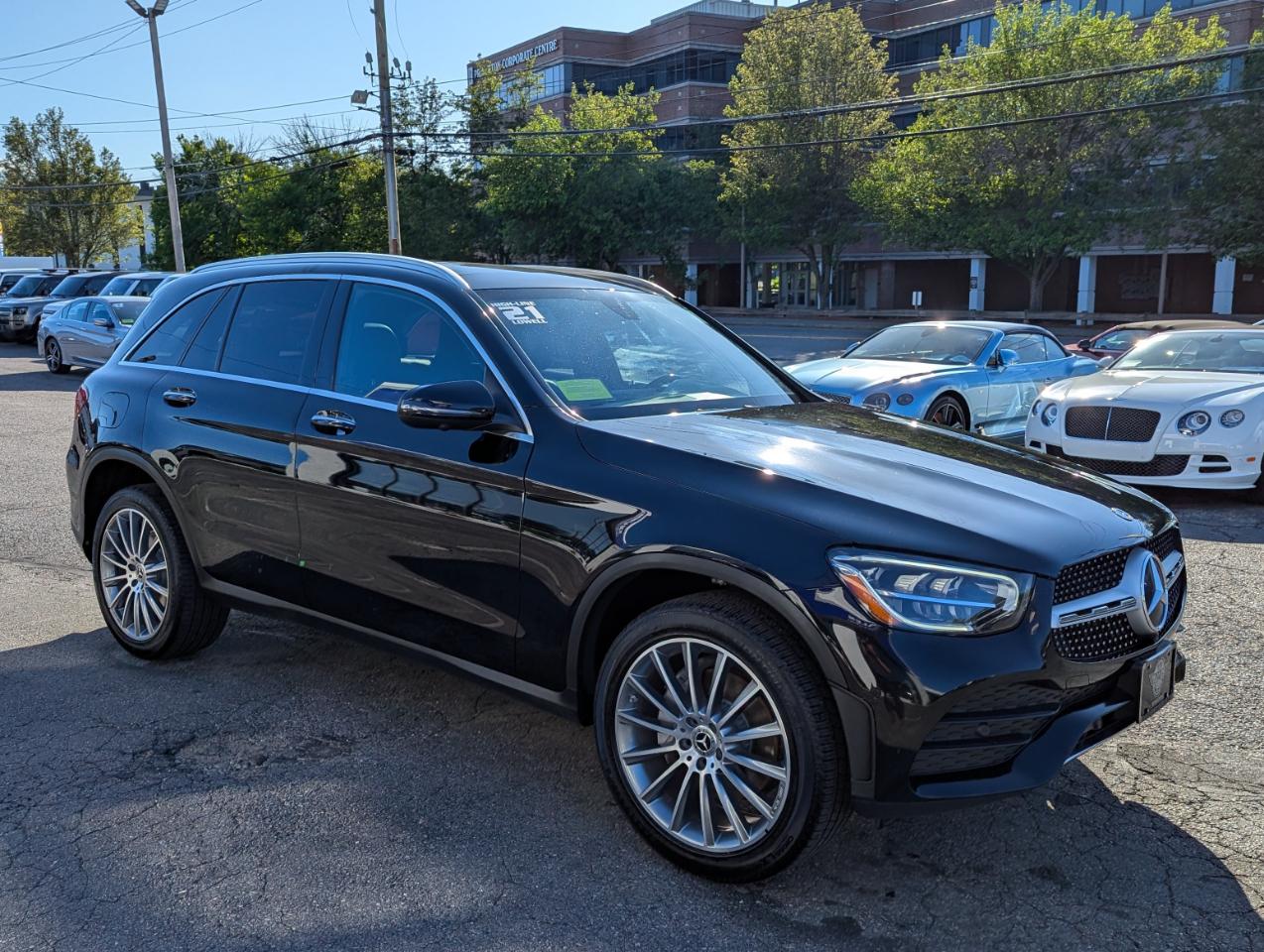 Mercedes-Benz GLC GLC 300 4MATIC SUV 2021