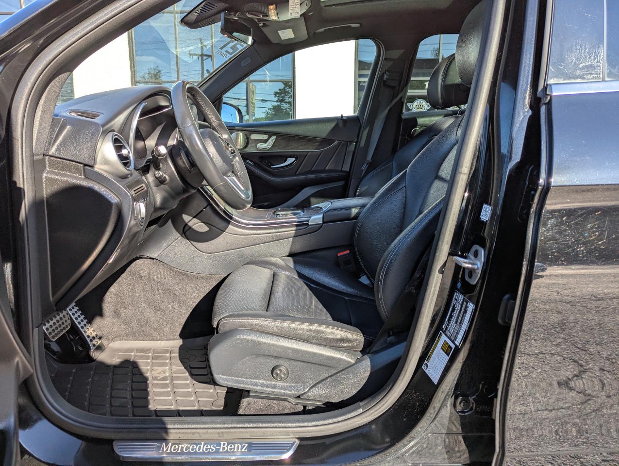 Mercedes-Benz GLC GLC 300 4MATIC SUV 2021