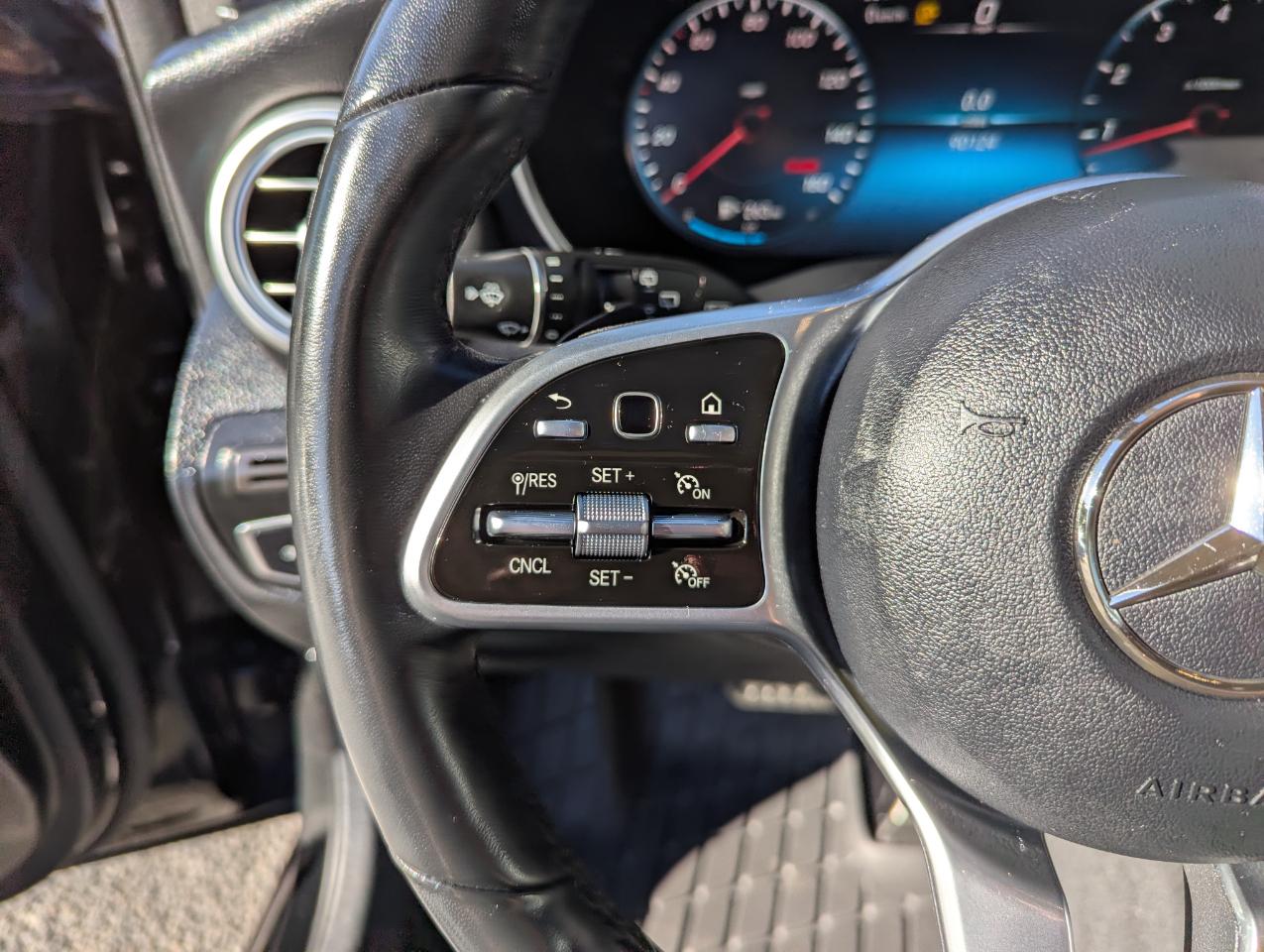 Mercedes-Benz GLC GLC 300 4MATIC SUV 2021