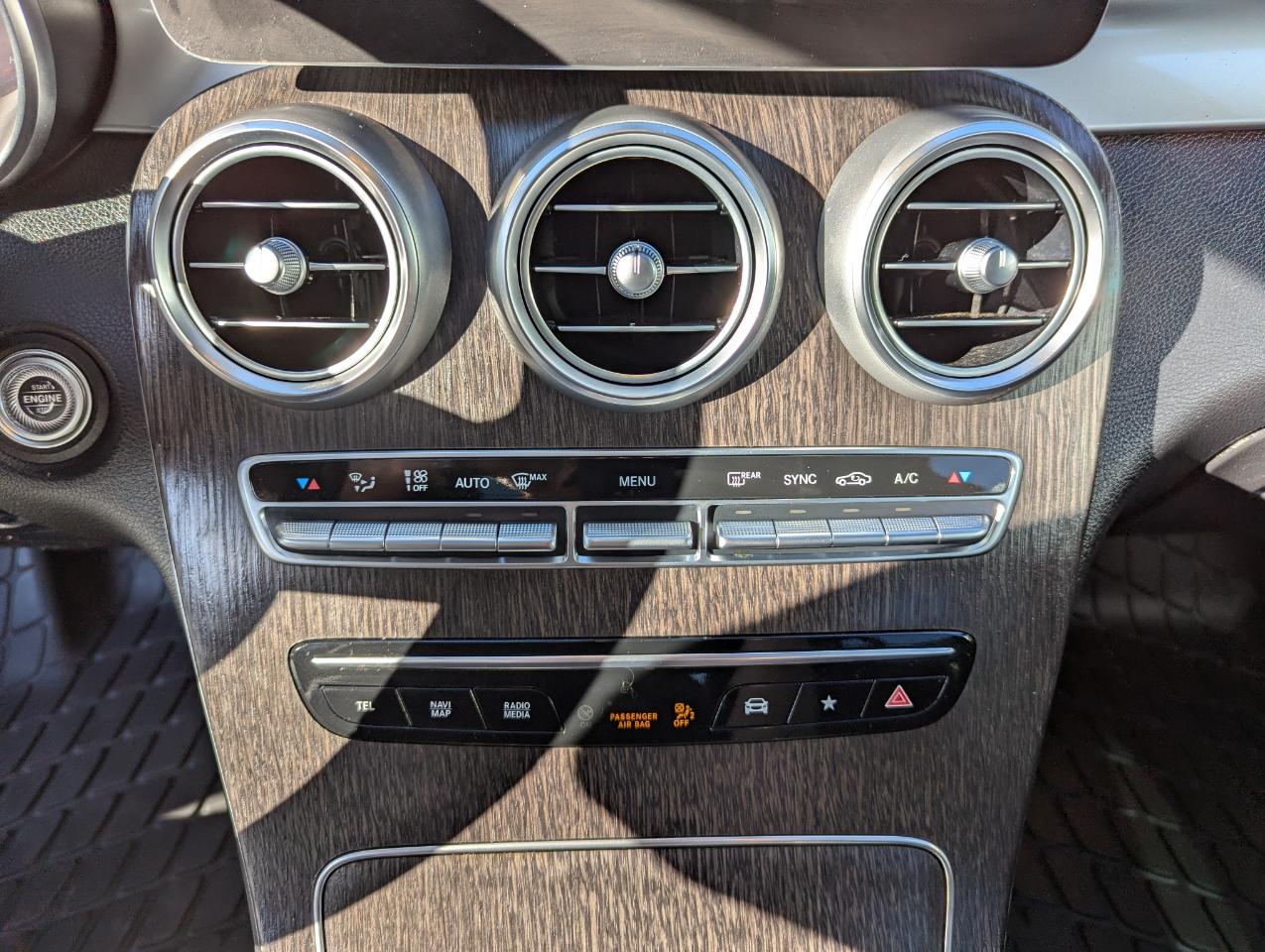 Mercedes-Benz GLC GLC 300 4MATIC SUV 2021