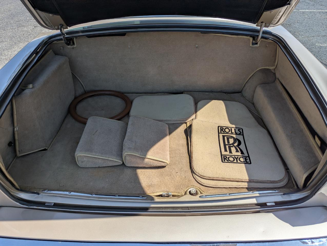 Rolls-Royce Silver Shadow  1979