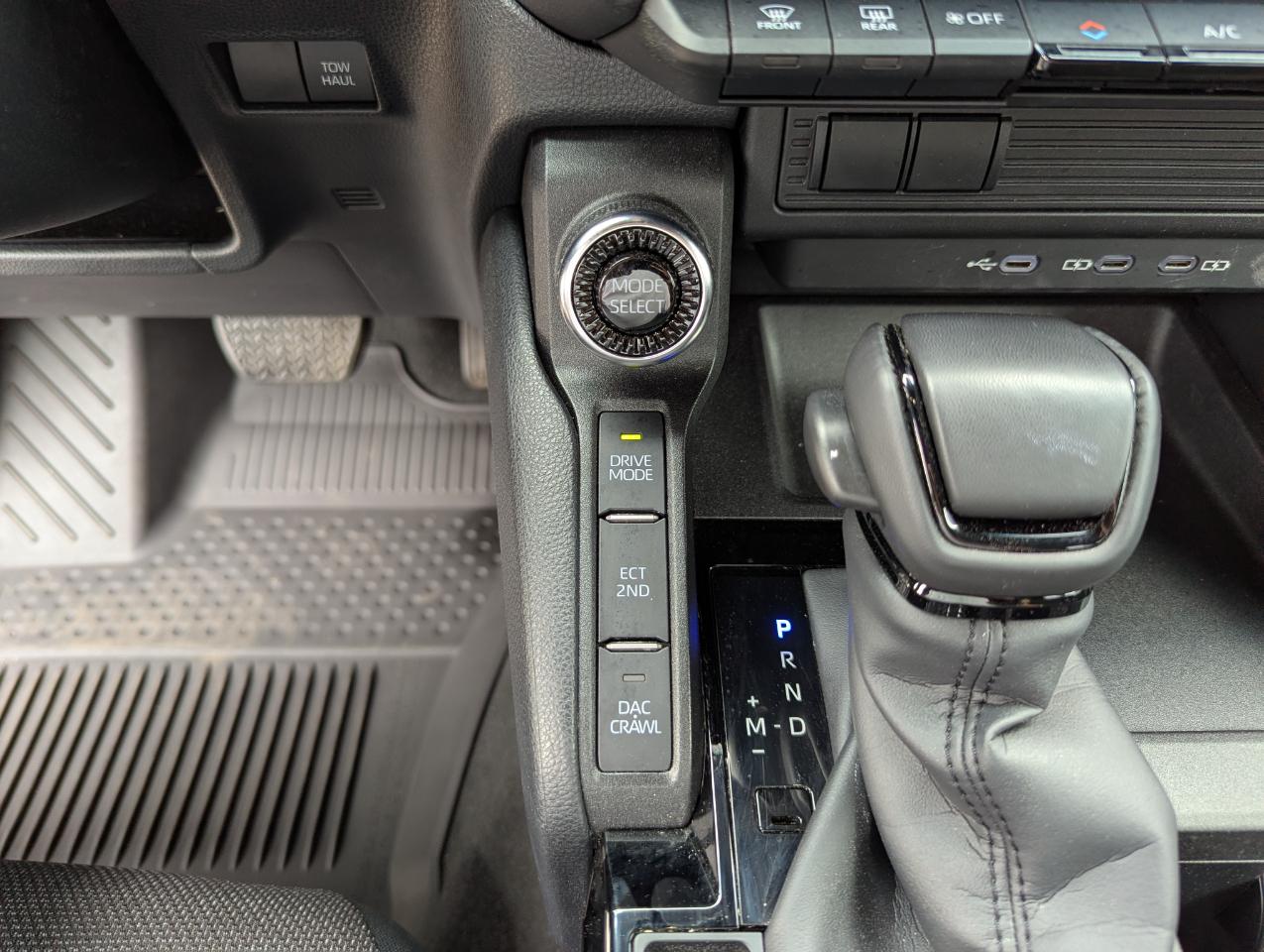 Toyota Land Cruiser 1958 4WD (Natl) 2026