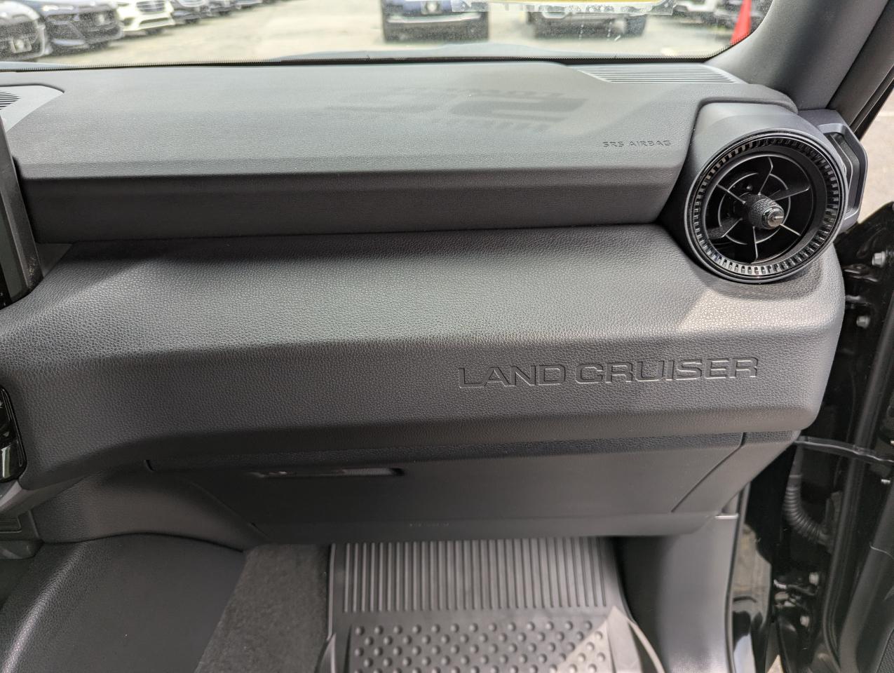 Toyota Land Cruiser 1958 4WD (Natl) 2026