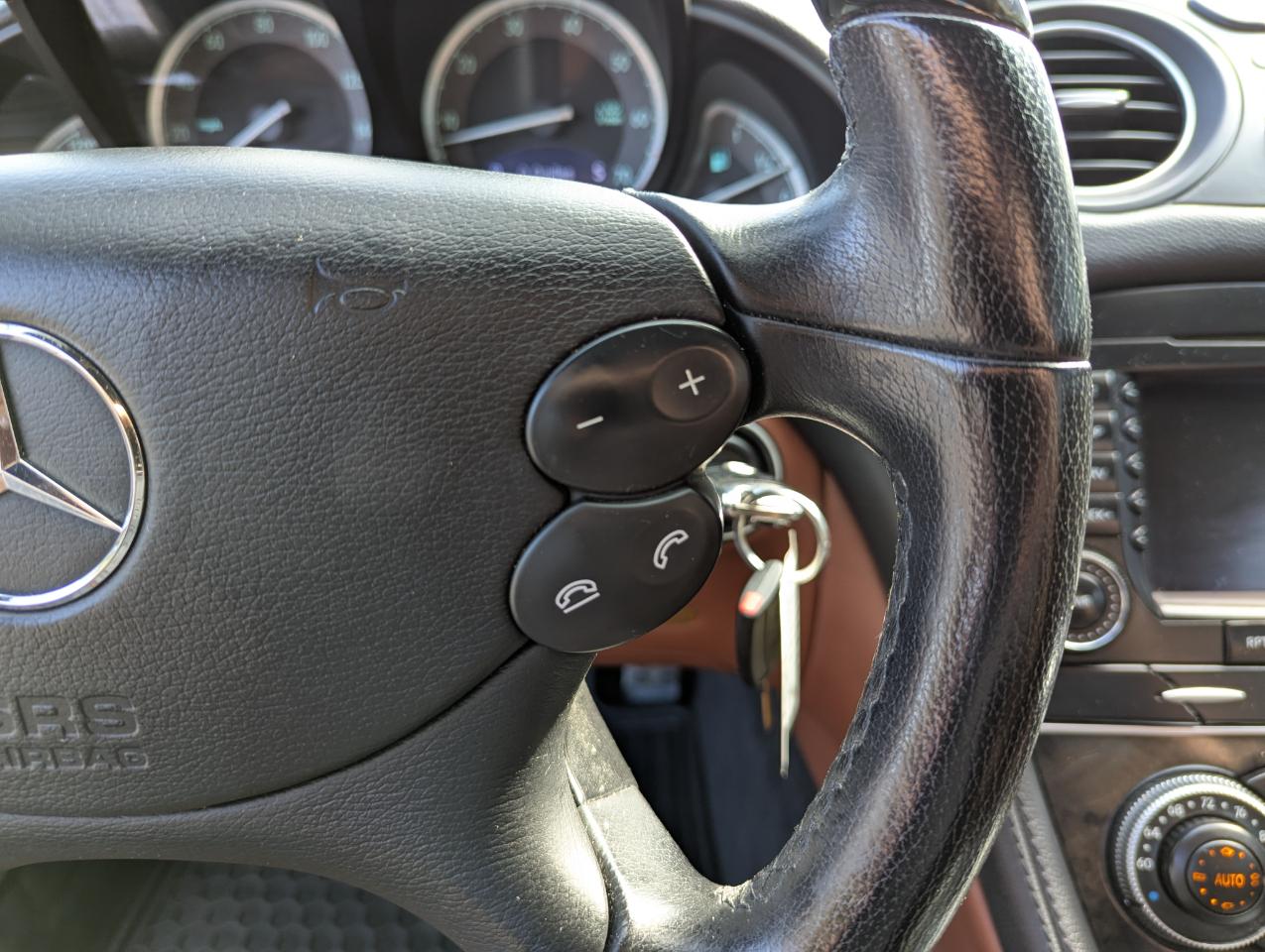 Mercedes-Benz SL-Class 2dr Roadster 5.5L V8 2007