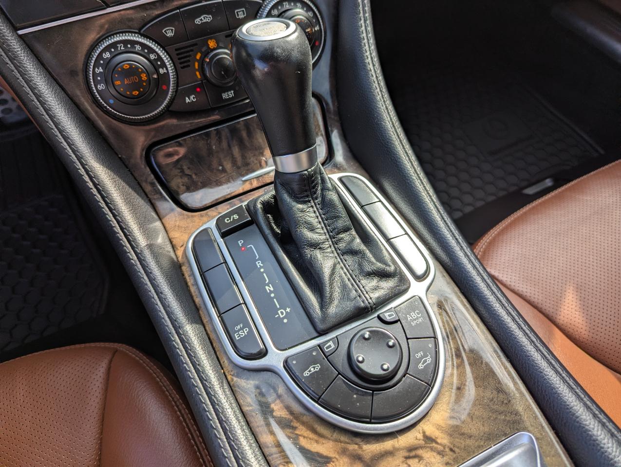 Mercedes-Benz SL-Class 2dr Roadster 5.5L V8 2007