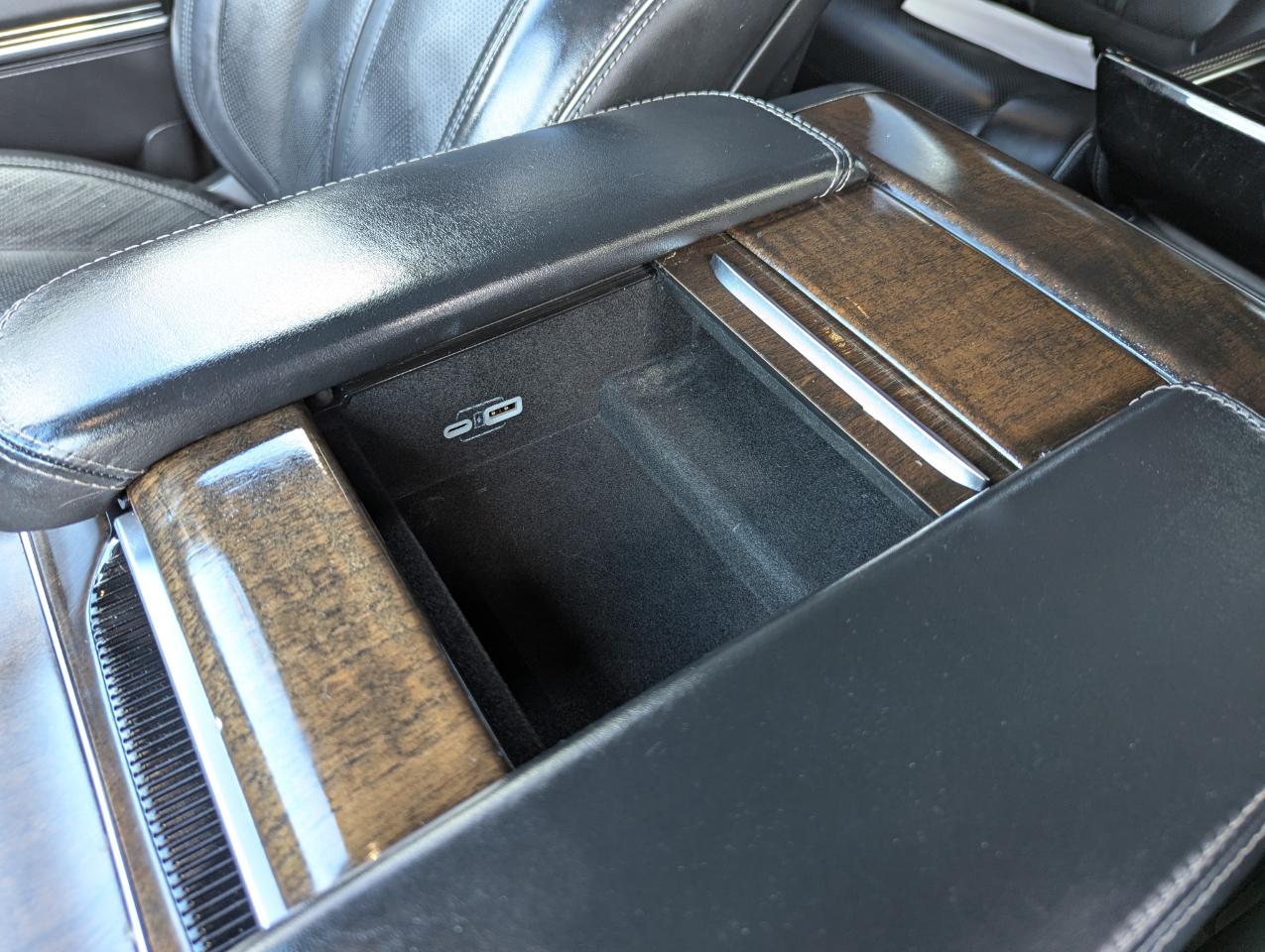 Jeep Grand Wagoneer Series II 4x4 2022