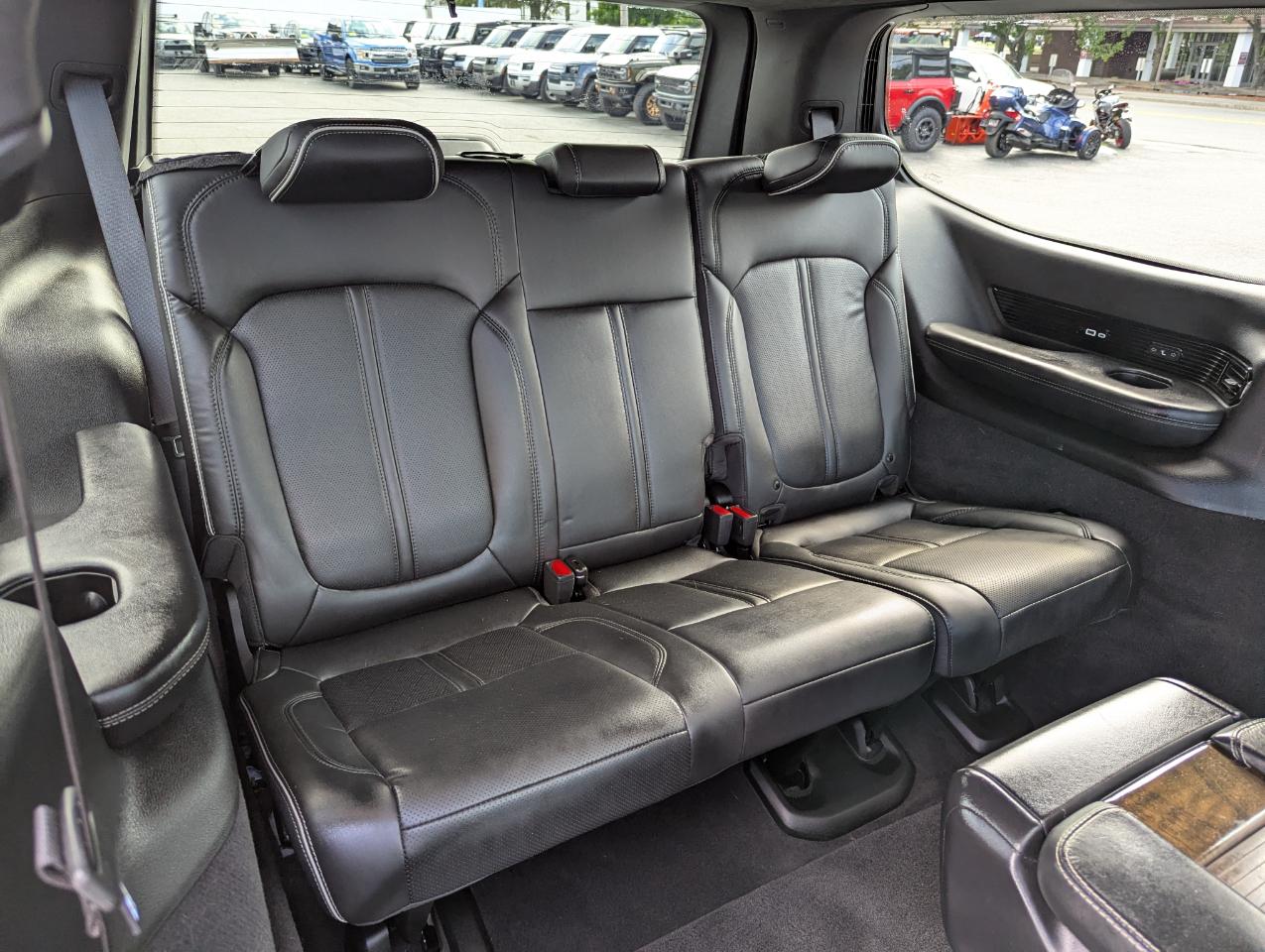 Jeep Grand Wagoneer Series II 4x4 2022