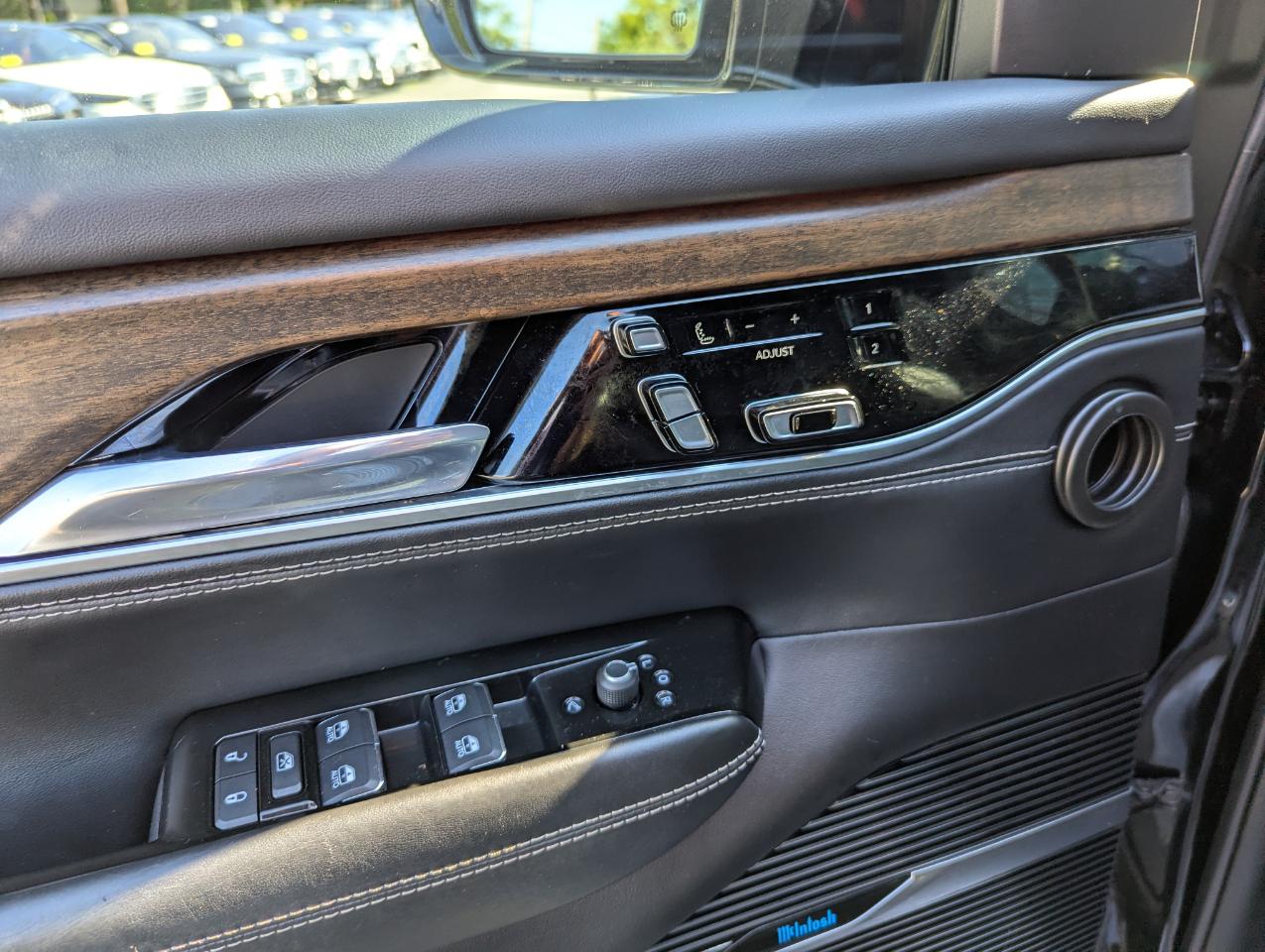 Jeep Grand Wagoneer Series II 4x4 2022