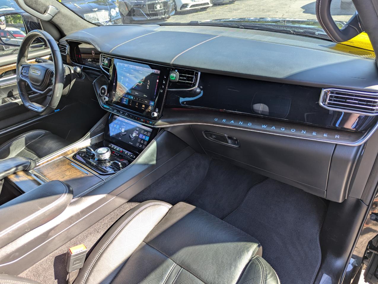 Jeep Grand Wagoneer Series II 4x4 2022