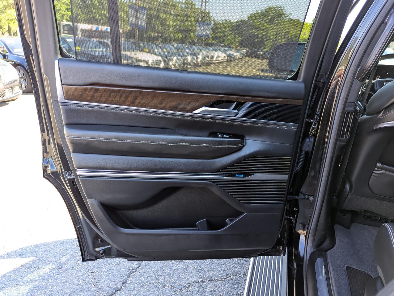 Jeep Grand Wagoneer Series II 4x4 2022