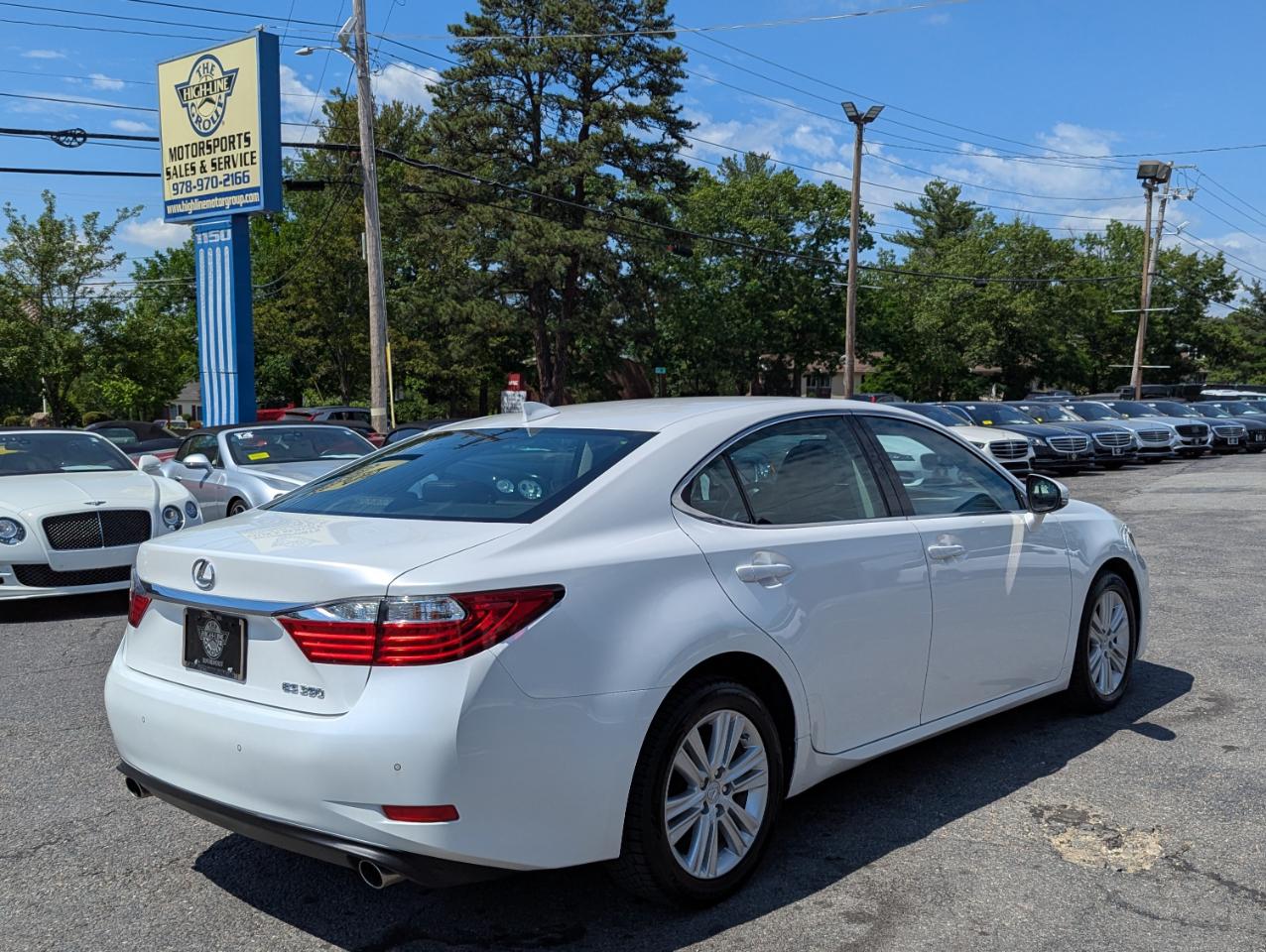 Lexus ES 350 4dr Sdn 2015