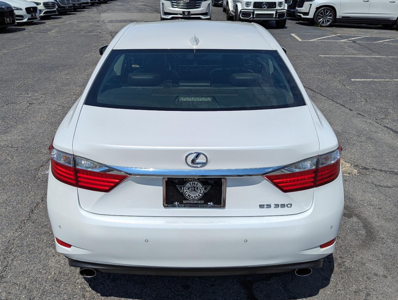Lexus ES 350 4dr Sdn 2015