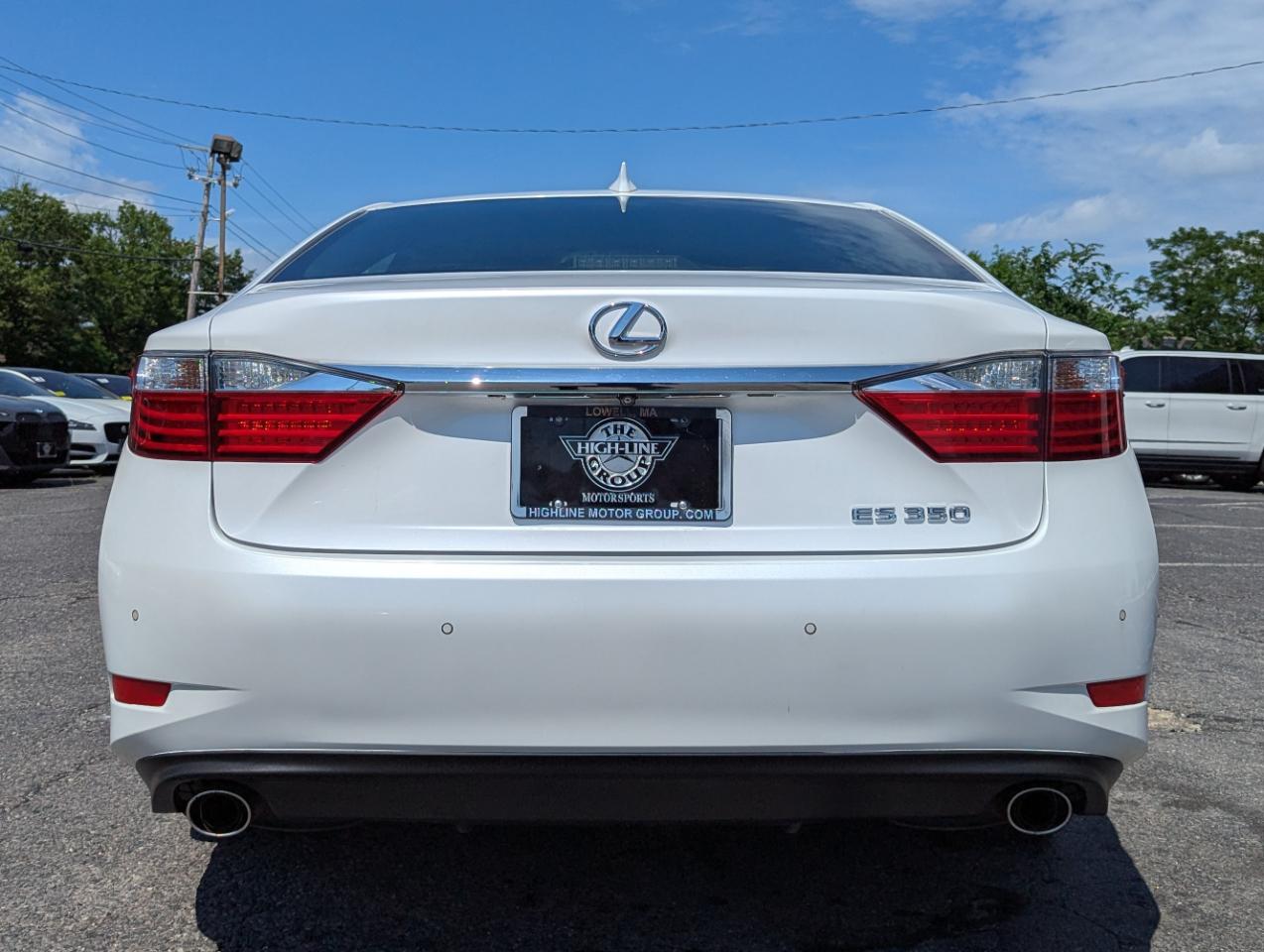 Lexus ES 350 4dr Sdn 2015