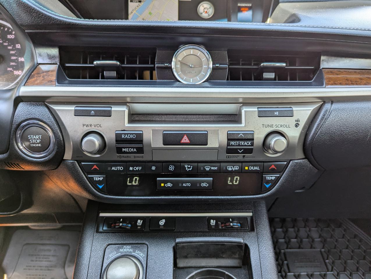 Lexus ES 350 4dr Sdn 2015